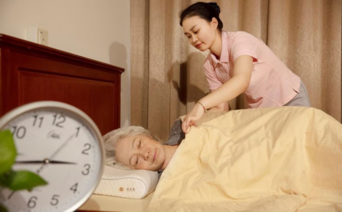 选择健康养老机构的注意事项