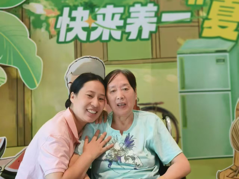 当帕金森遇上阿尔茨海默，看专业养老如何为双重挑战交出暖心答卷